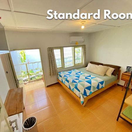 Petik Merah Homestay Pakualaman Buitenkant foto