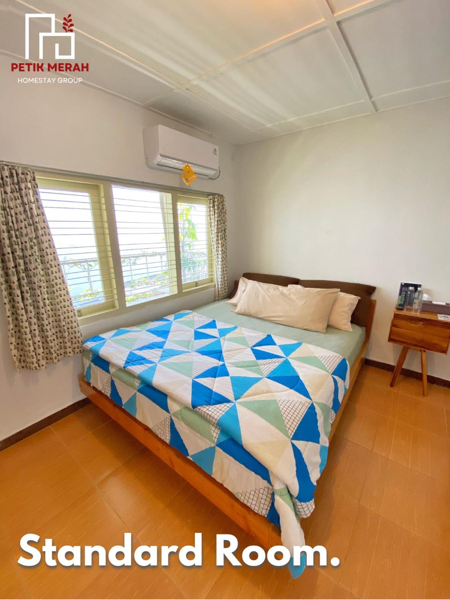 Petik Merah Homestay Pakualaman Buitenkant foto